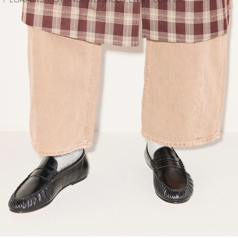 Freda Salvador Sydney ruched loafer